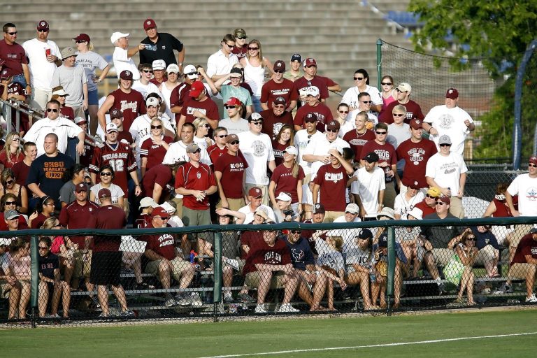 portable baseball scoreboard