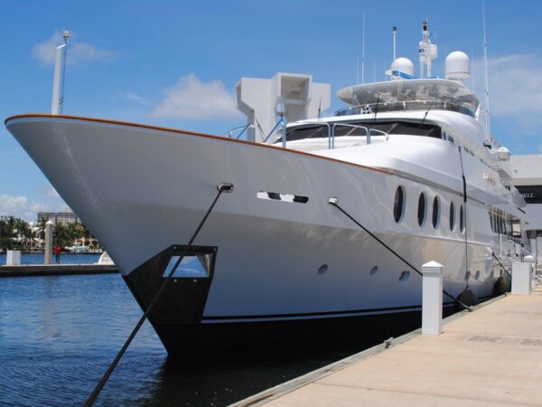 all inclusive yacht charters