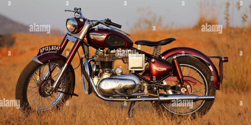 Vintage royal enfield bullet triumph Stock Photos and Images