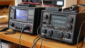 Kenwood ts2000 vs yaesu frg 7700