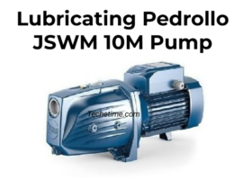 Lubricating Pedrollo JSWM 10M Pump